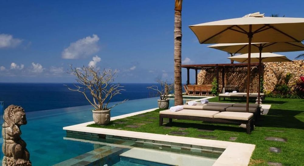 インフィニティ プール