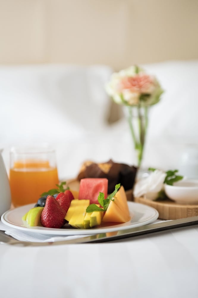 ルームサービス