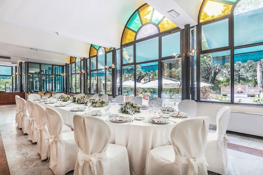 バンケット ホール