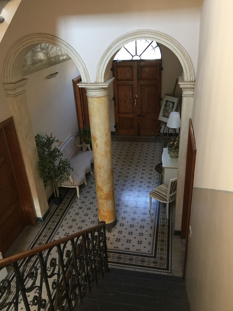 ロビー応接スペース