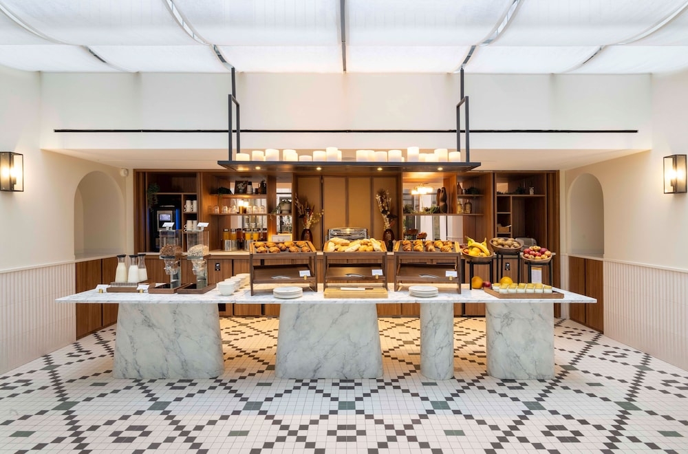 朝食ビュッフェ