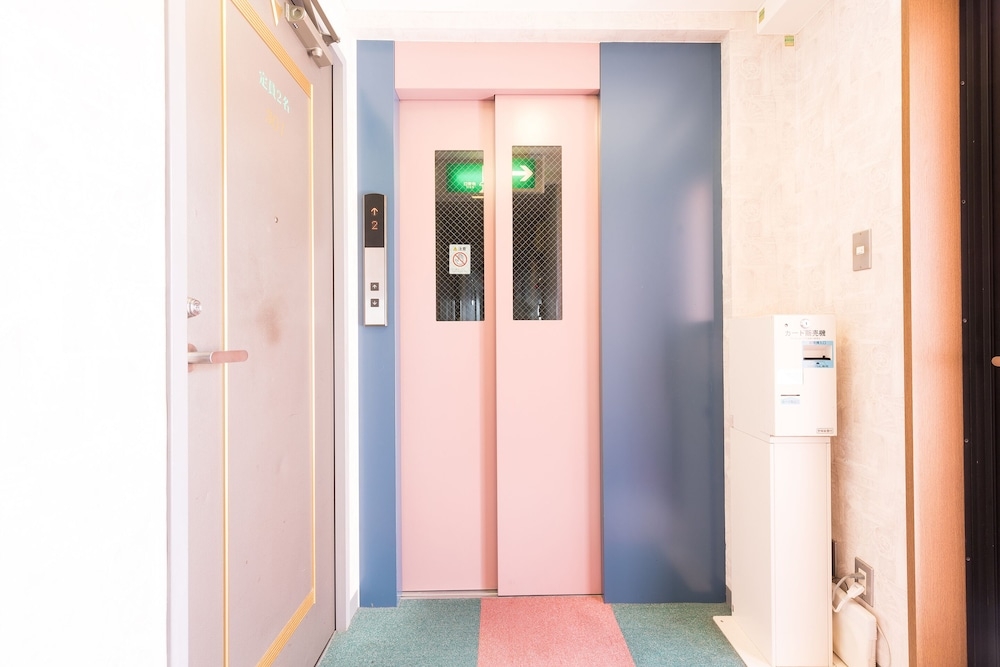 内部エントランス