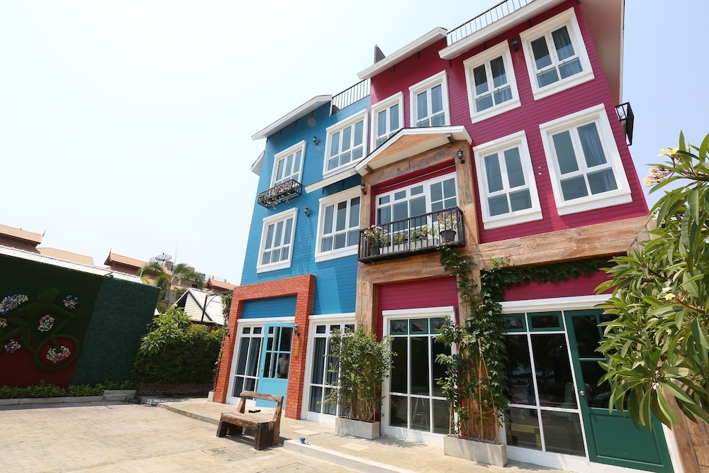 チェックイン / チェックアウト キオスク