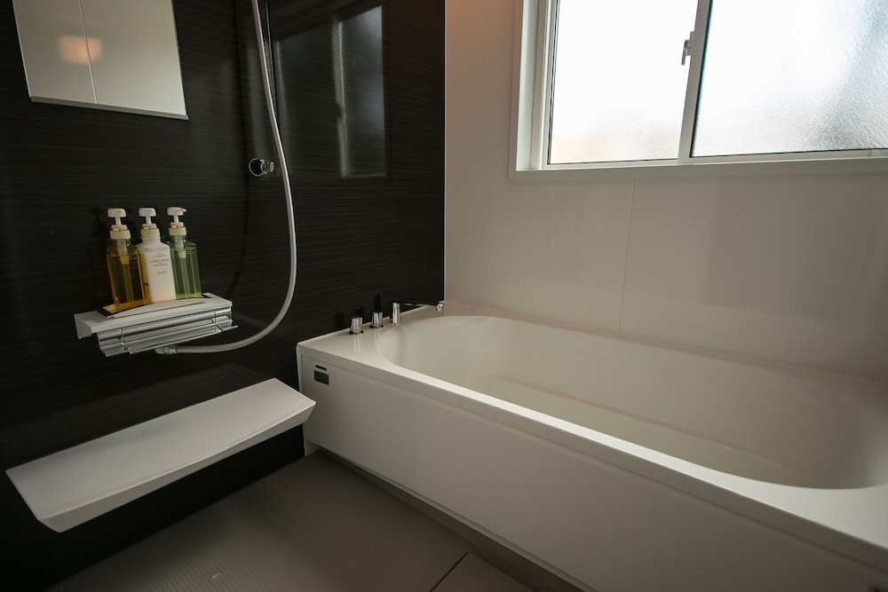 バスルームのシャワー