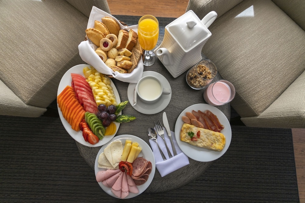 朝食ビュッフェ