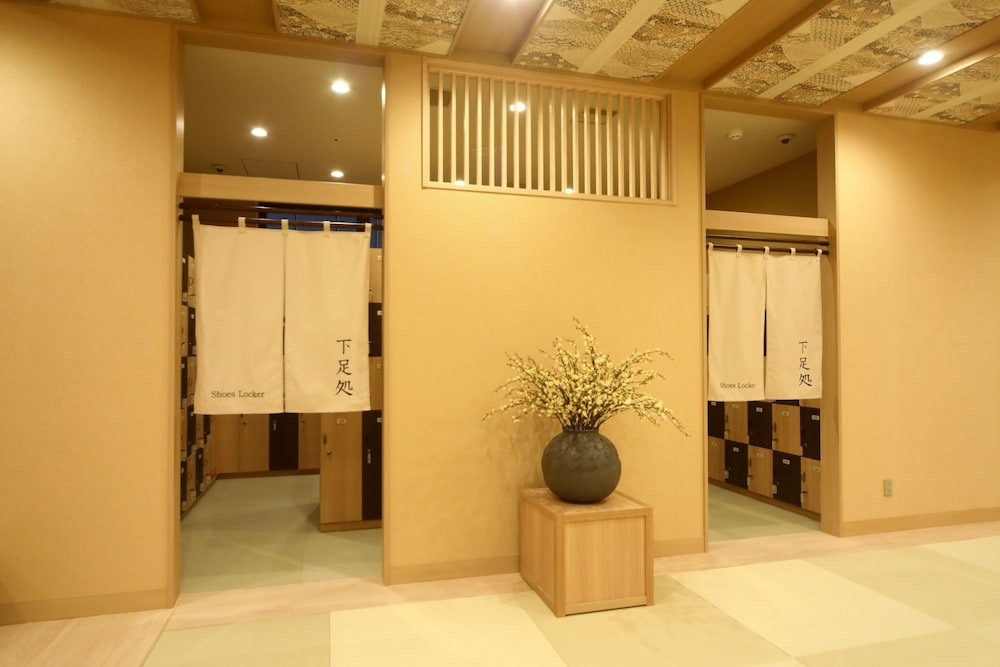 チェックイン / チェックアウト キオスク