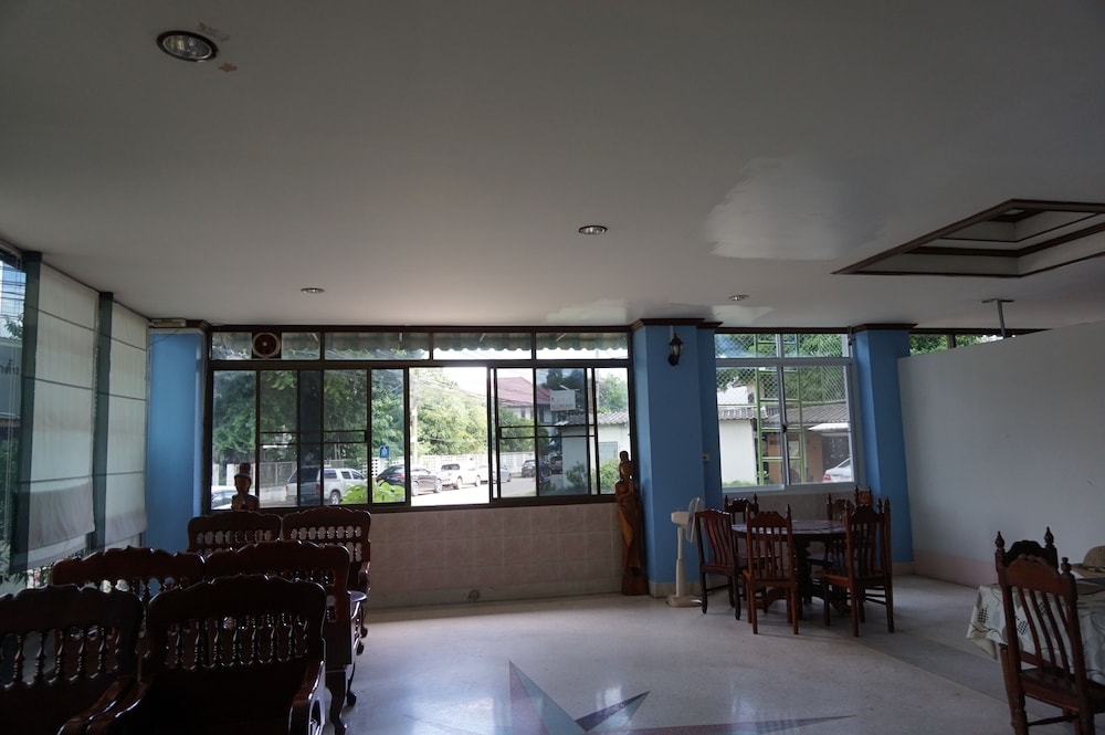 ロビー応接スペース