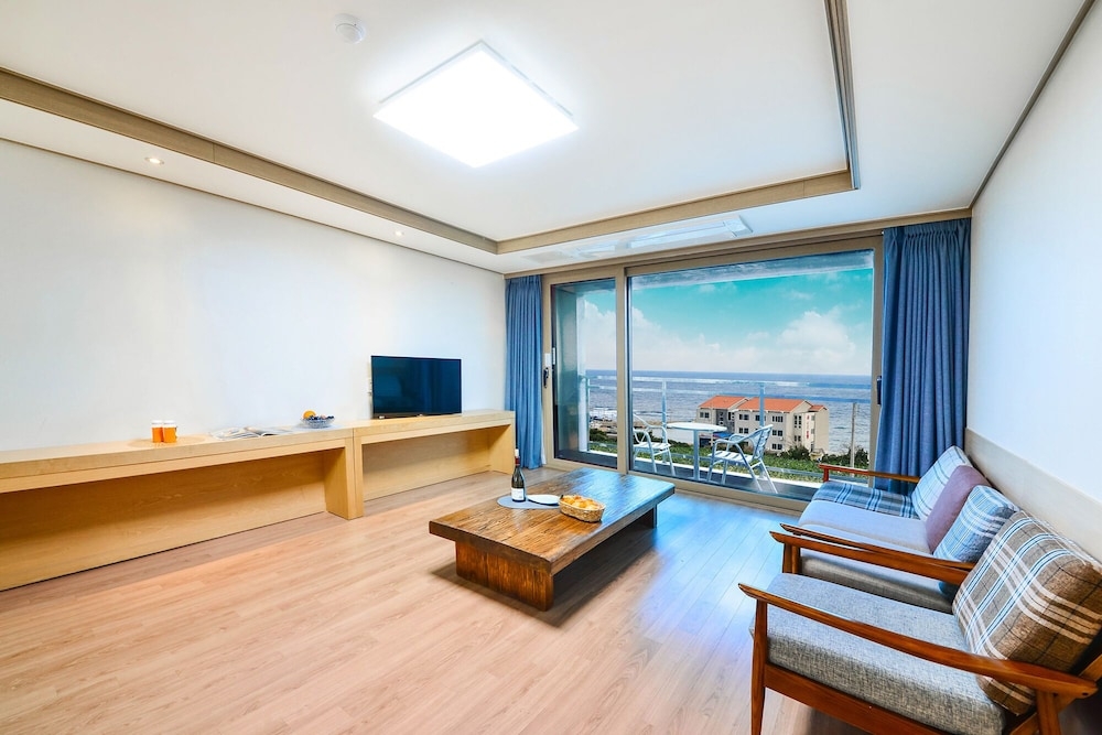 リビング エリア