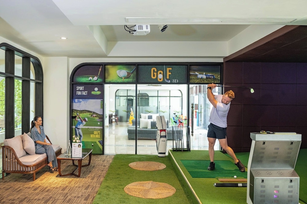 屋内ゴルフ練習場