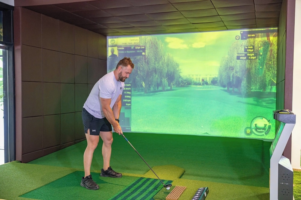 屋内ゴルフ練習場