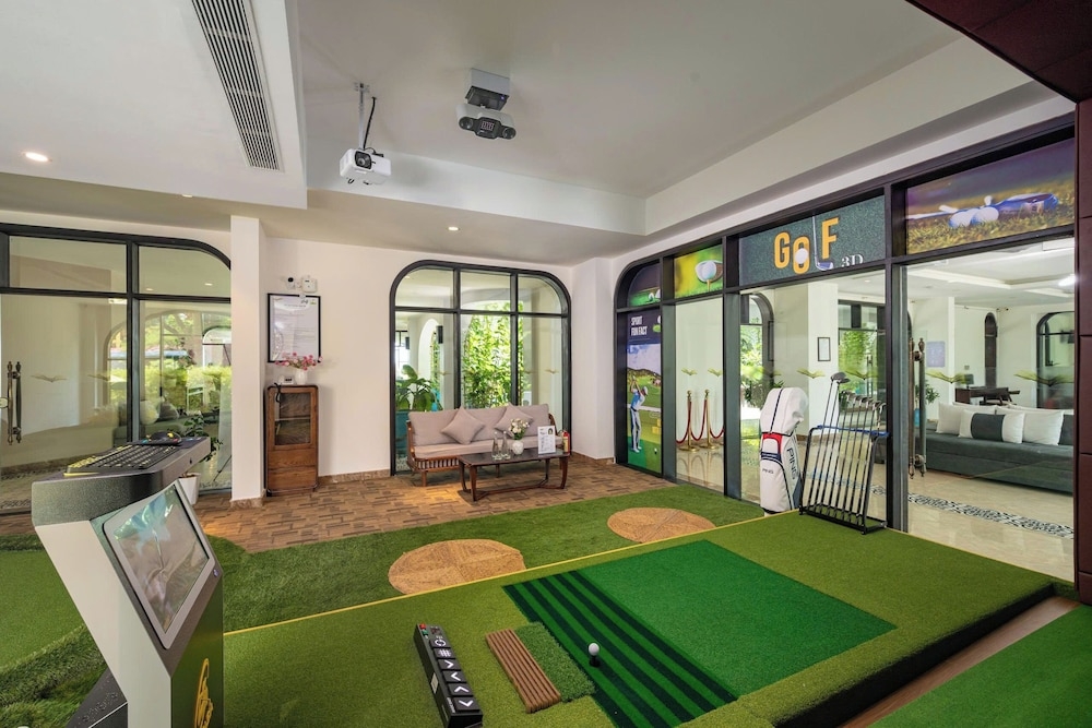 屋内ゴルフ練習場