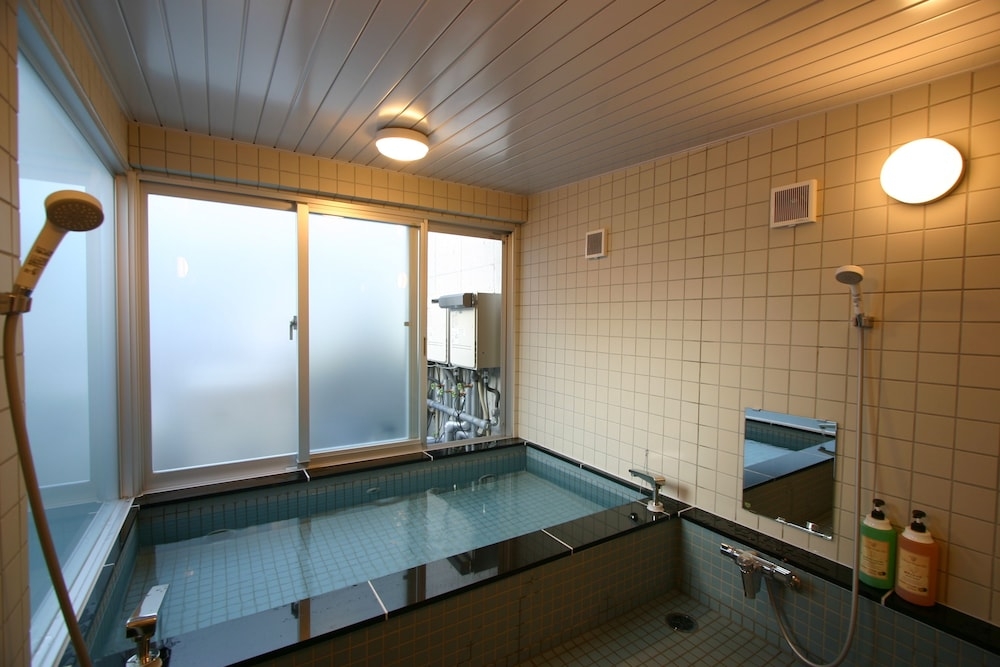 バスルームのシャワー