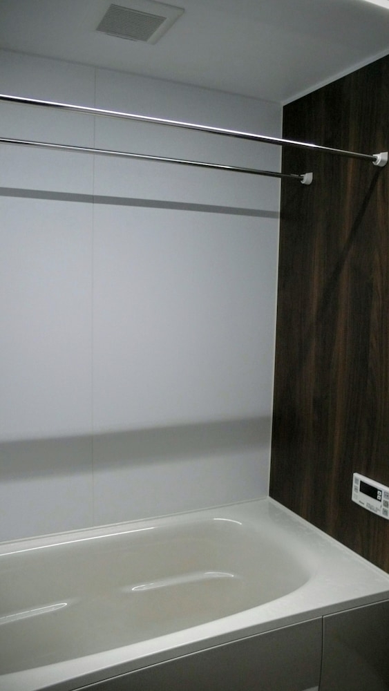 バスルームのシャワー