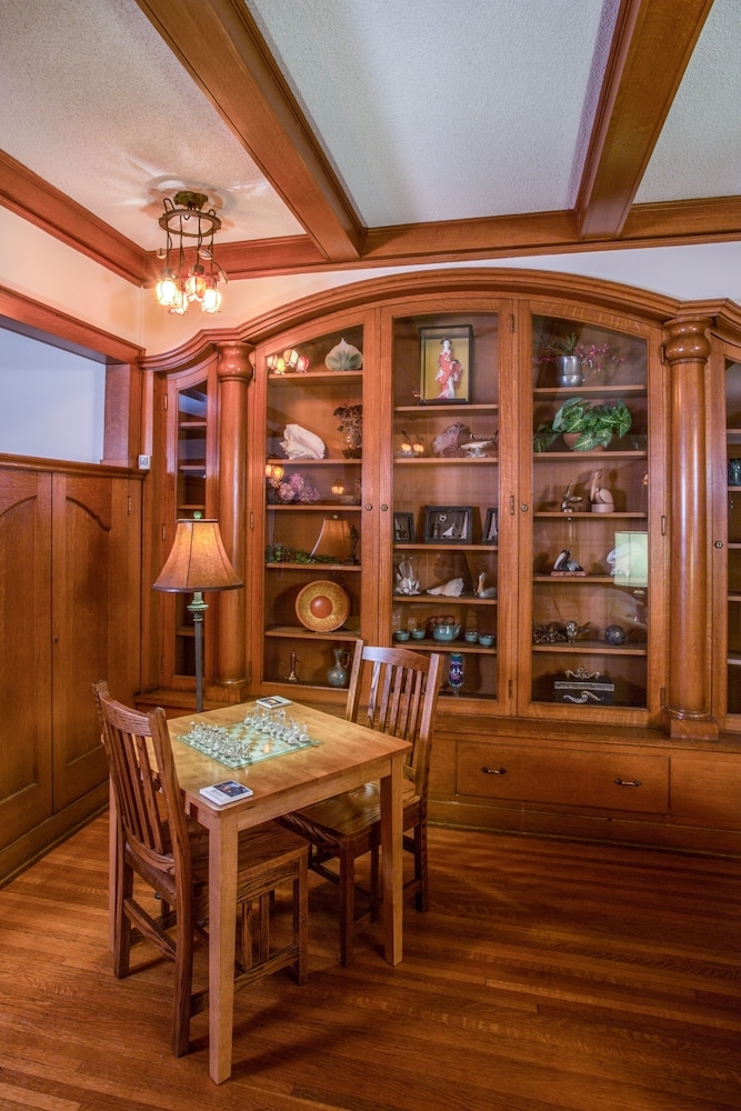 ロビー応接スペース