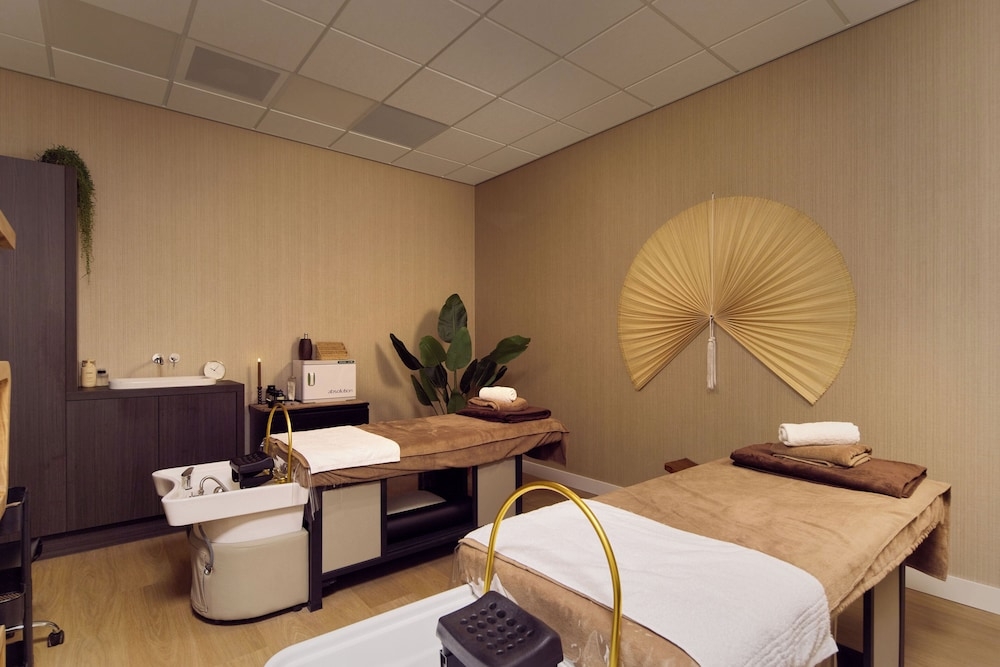 マッサージ (室内)