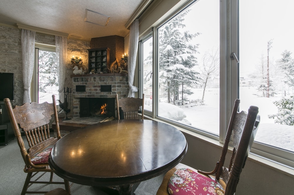 ロビーラウンジ