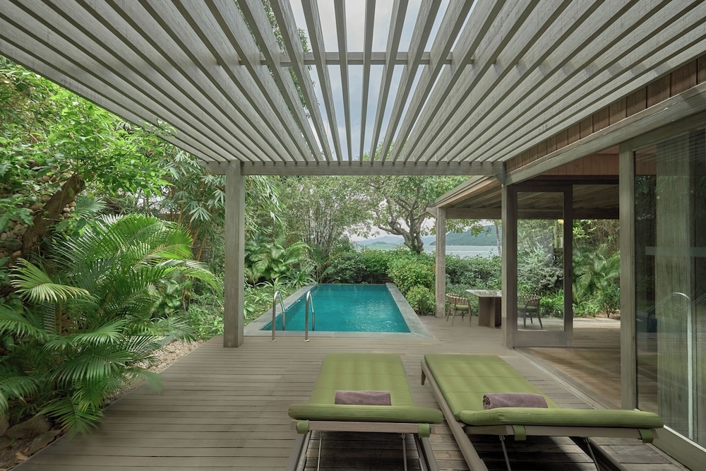 プライベートプール