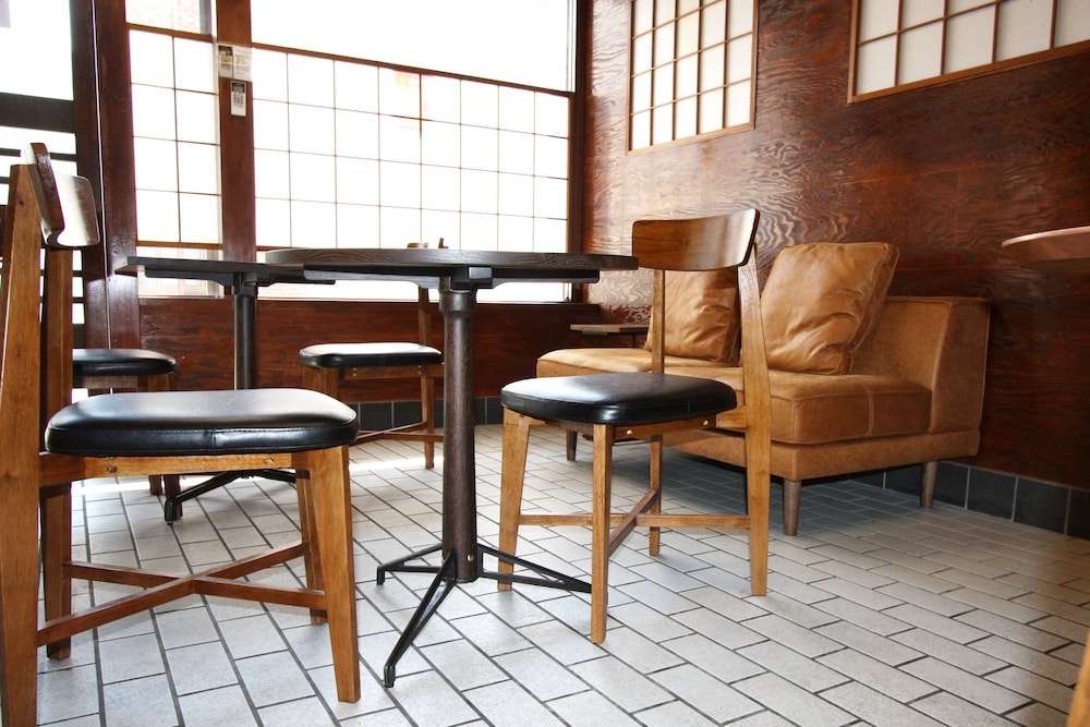 ロビーラウンジ