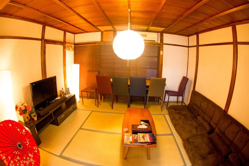 リビング エリア