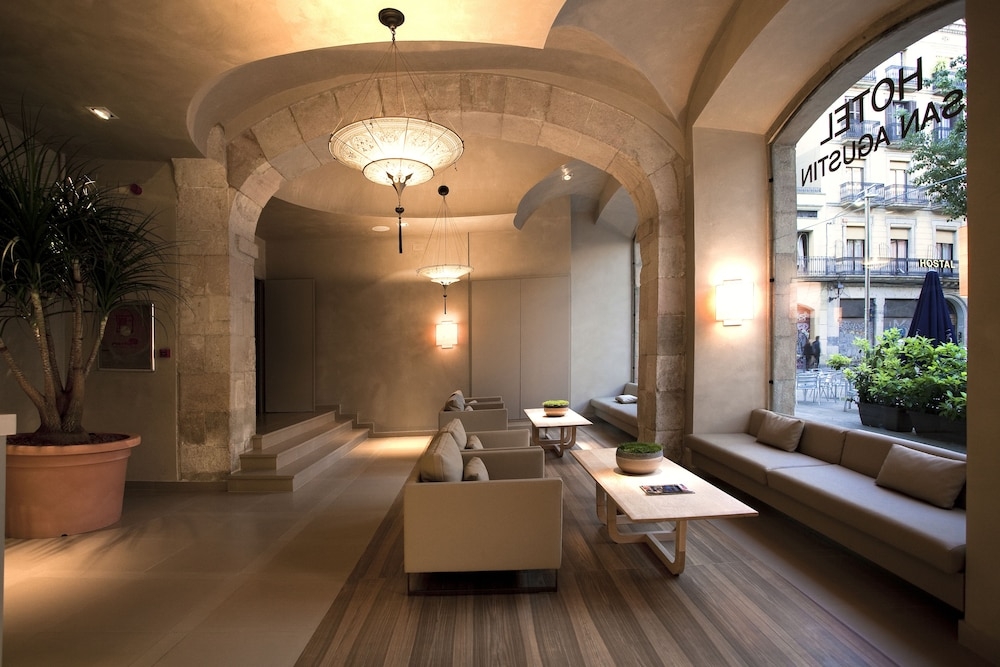 ロビー応接スペース