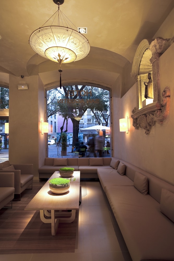 ロビー応接スペース