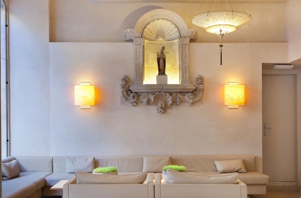 ロビー応接スペース