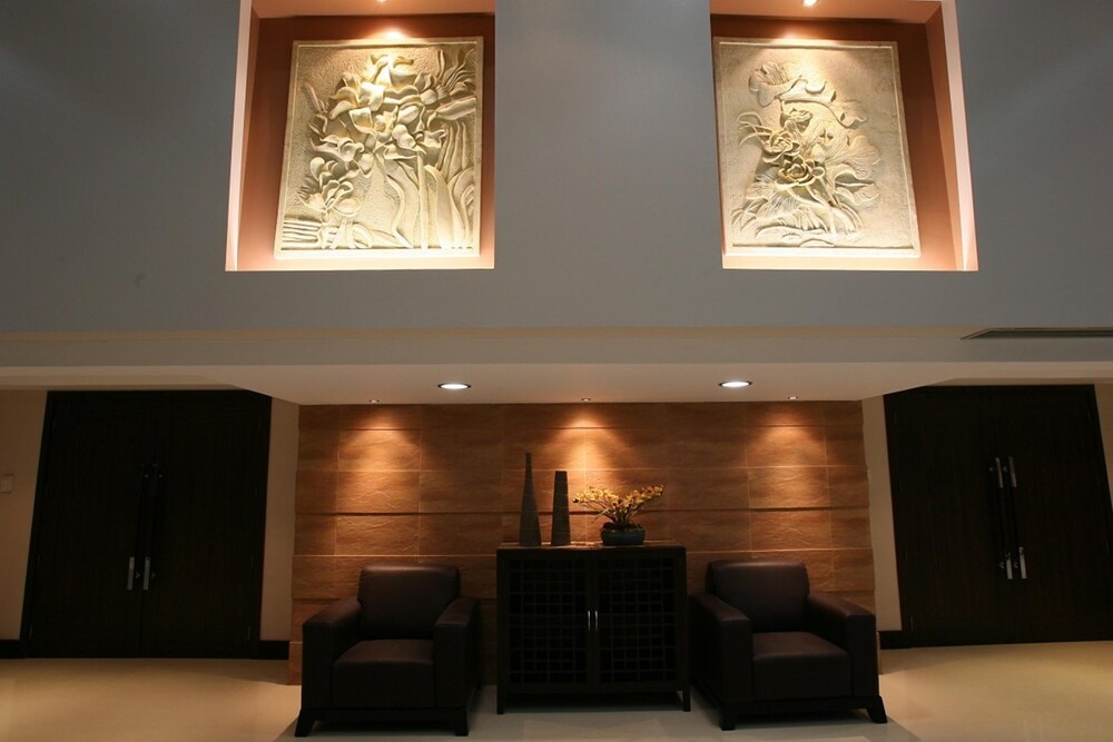 ロビー応接スペース