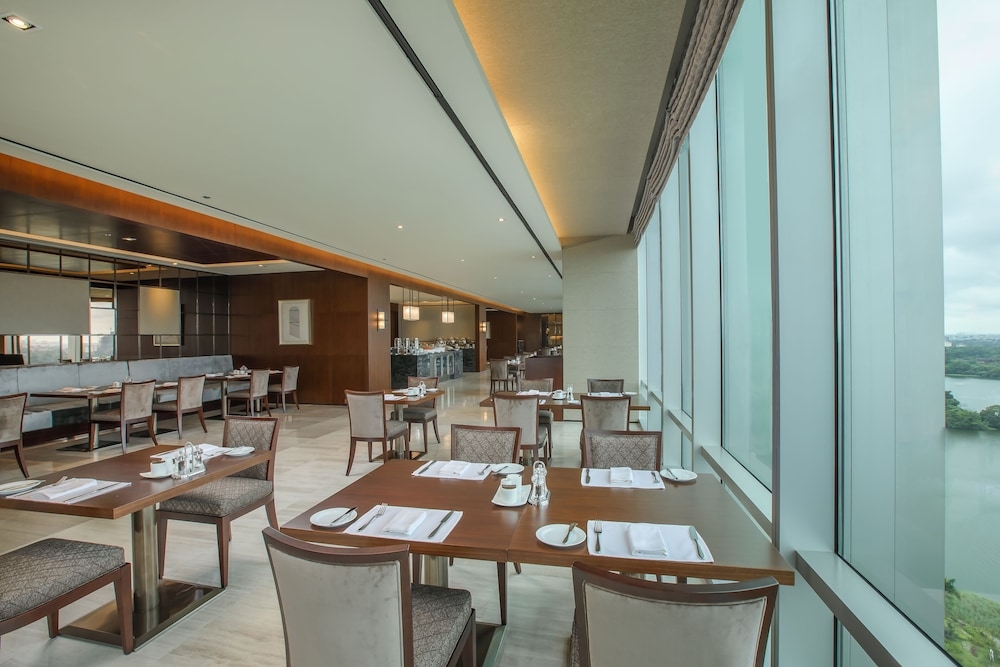 エグゼクティブ ラウンジ