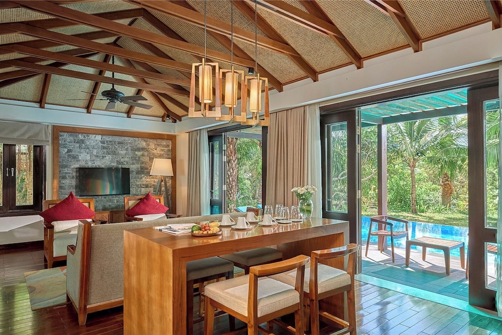 リビング エリア