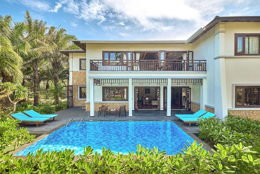 プライベートプール