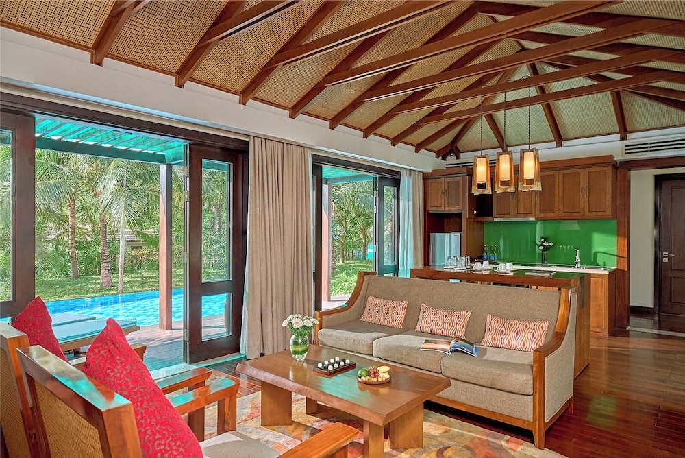 リビング エリア