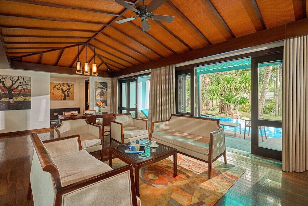 リビング エリア