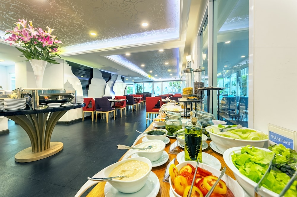 朝食ビュッフェ