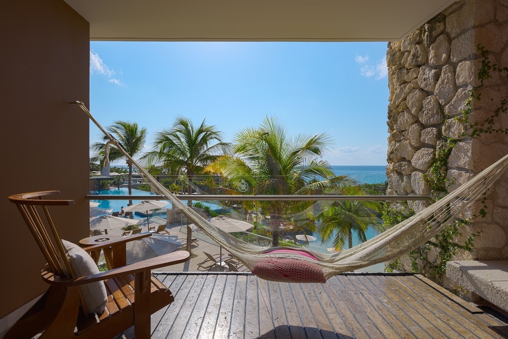 ビーチ / オーシャン ビュー