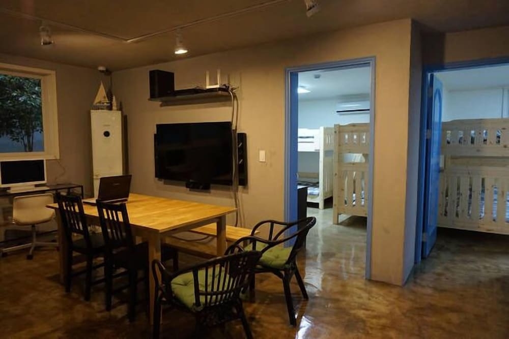 リビング エリア