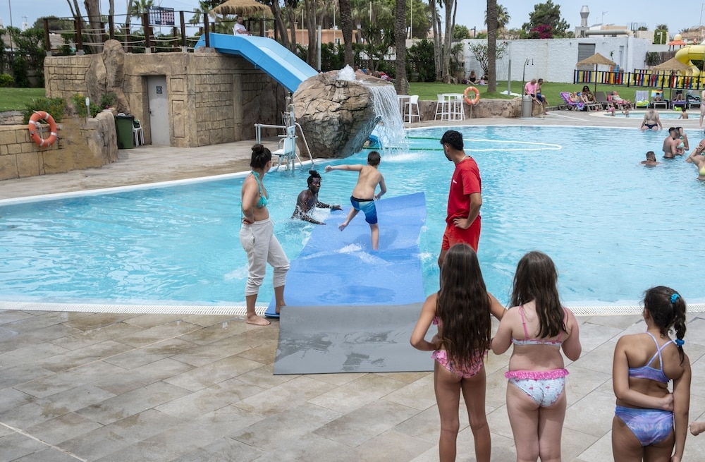 子供向けアクティビティ