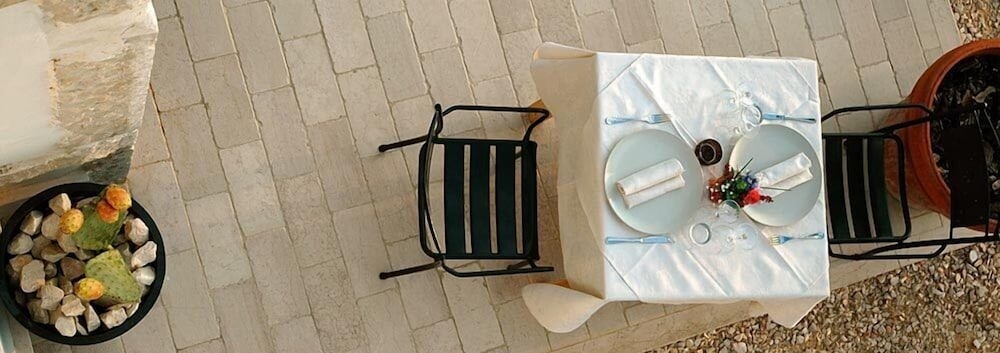 屋外ダイニングエリア