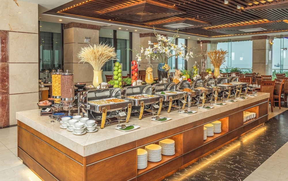 朝食ビュッフェ