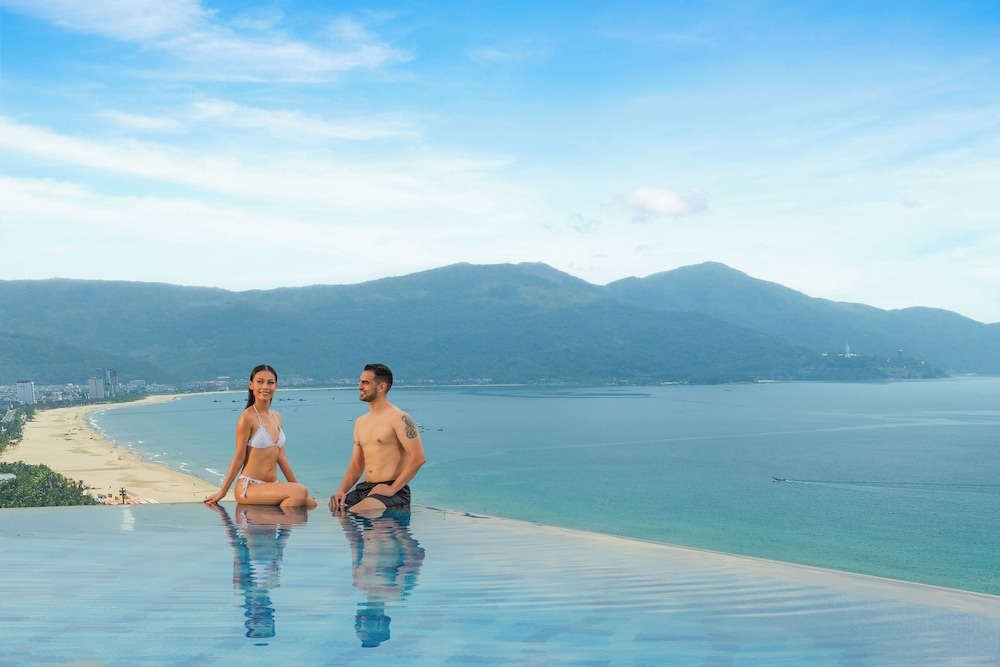 インフィニティ プール