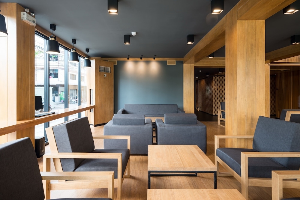 ロビー応接スペース