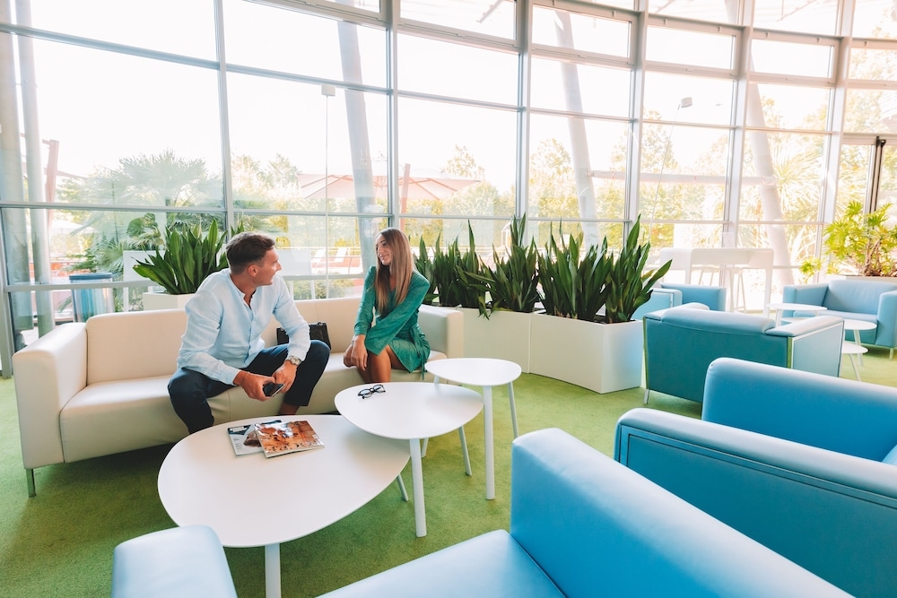 ロビー応接スペース