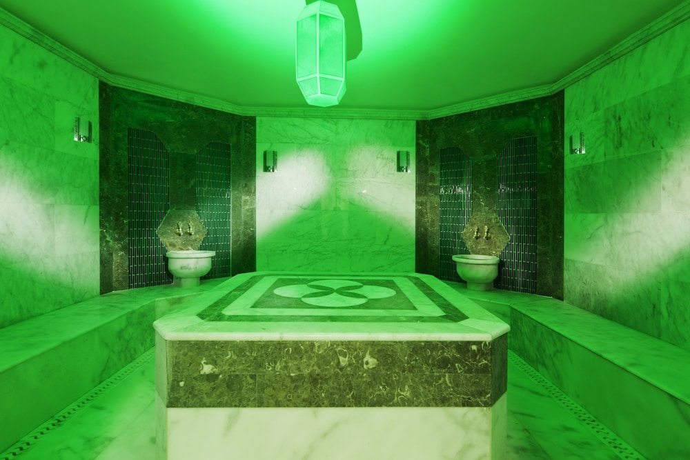 ハマム (トルコ式スチームバス)