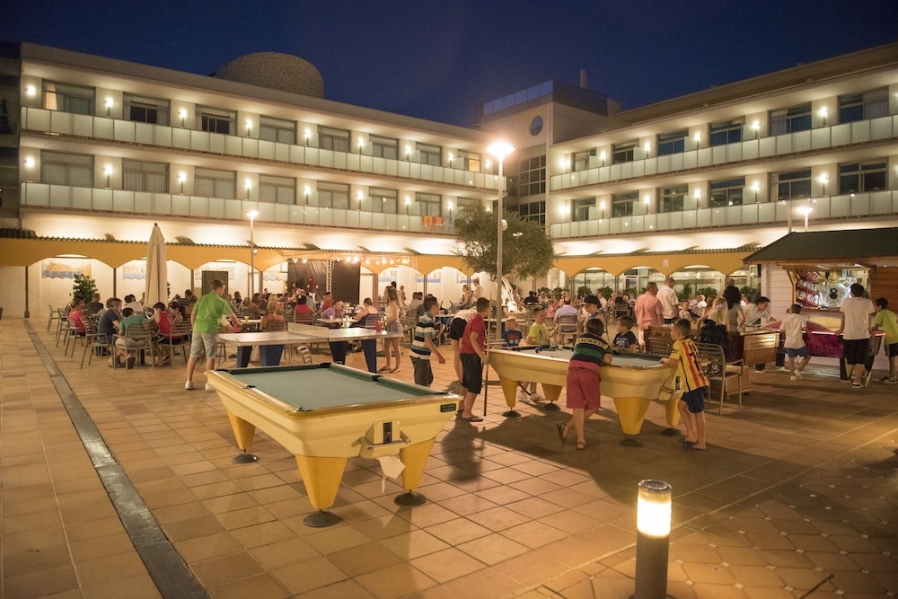 屋外バンケット スペース