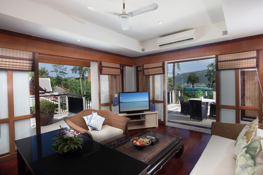 リビング エリア