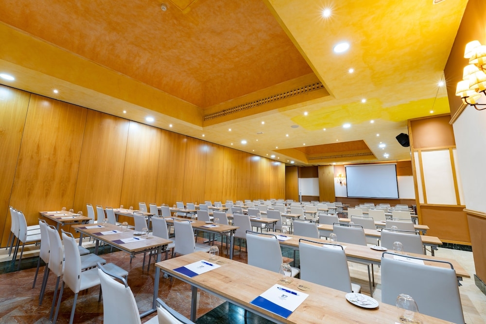 レセプション ホール