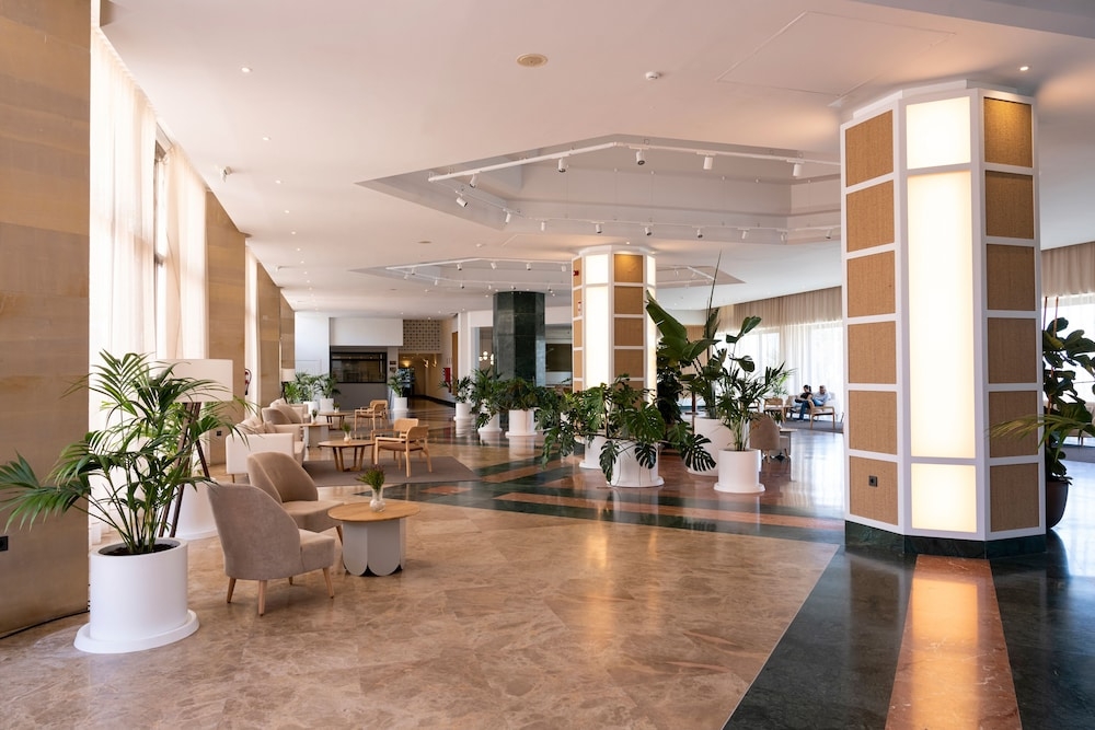 ロビー応接スペース