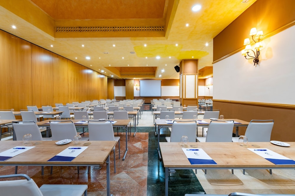 レセプション ホール