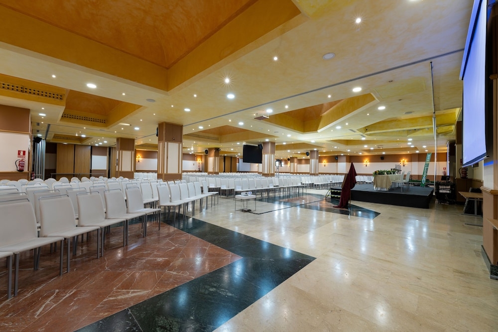 レセプション ホール