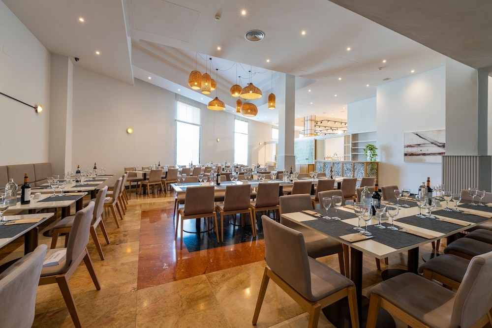 ダイニングルーム