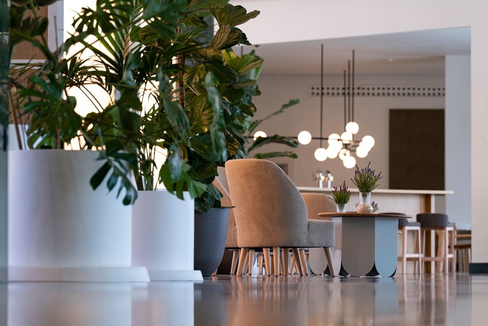 ロビー応接スペース